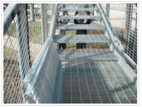 楼梯踏步（板）