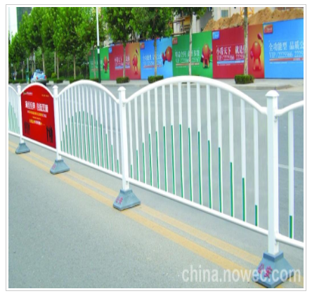 道路隔离栏