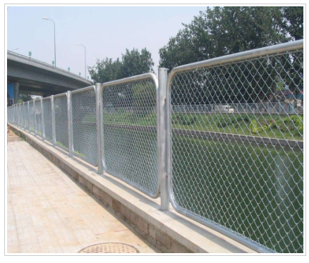 公路护栏网
