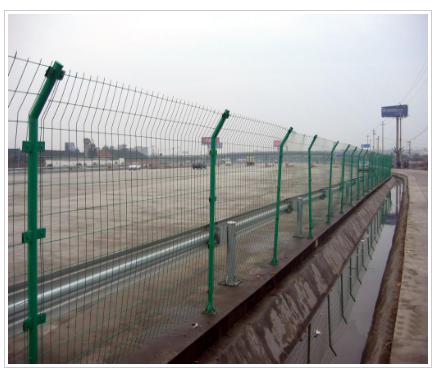 公路护栏网